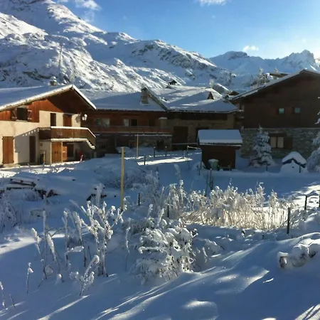 Grinch 90m2, 3 Sdb, Skis Aux Pieds, Wifi * Tignes