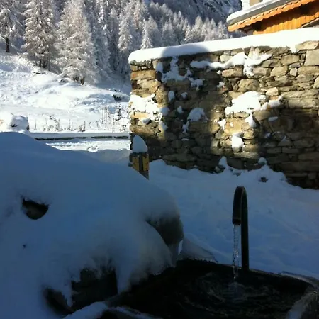 Grinch 90m2, 3 Sdb, Skis Aux Pieds, Wifi * Tignes